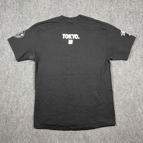 Stussy x Undefeated "Play Dirty" Black T-Shirt Mens Size XL #1009 - Picture 2 of 8